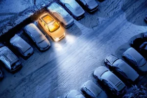Voertuigverwarming geïllustreerd met verwarmde auto